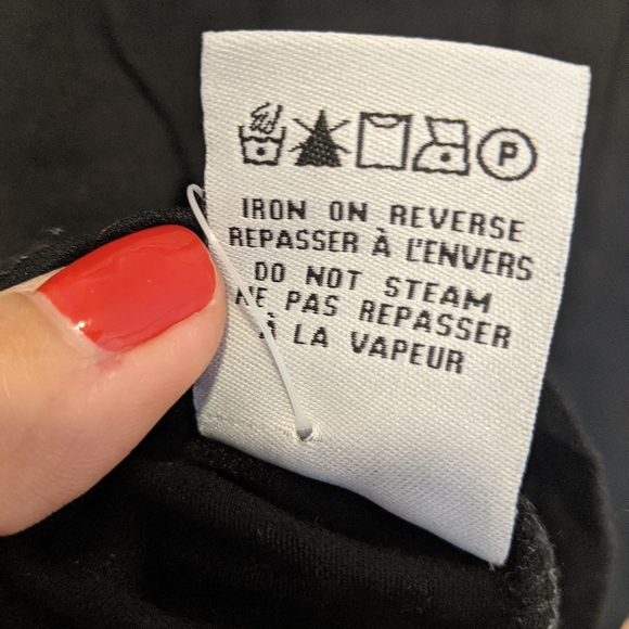 Black top corset type top with buttons - Picture 4 of 5